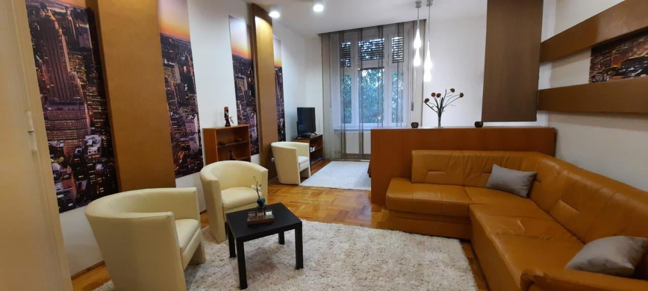 ديبريتْسين City Life Apartment المظهر الخارجي الصورة