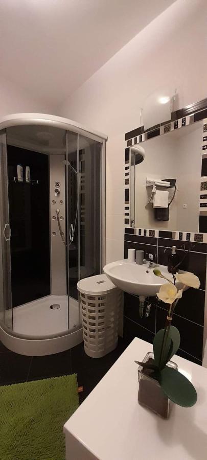 ديبريتْسين City Life Apartment المظهر الخارجي الصورة